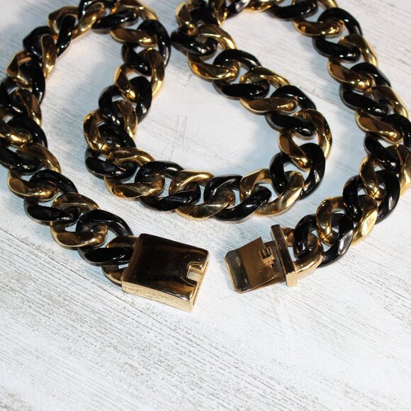 Black and Gold Tone Sant Morta Necklace - Picture 6 of 9